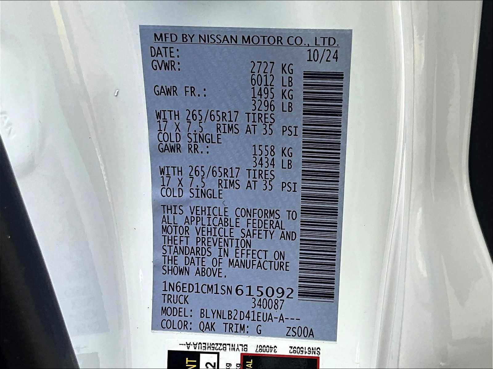 Used 2025 Nissan Frontier SV image 35