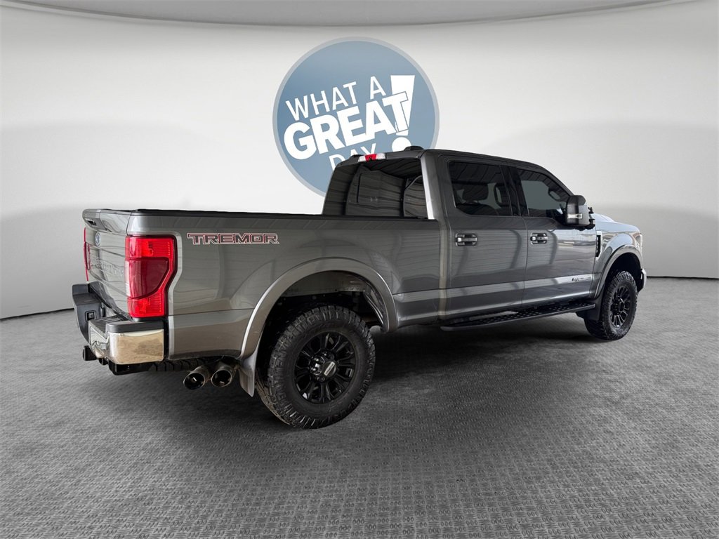 Used 2021 Ford F350 Lariat w/ Tremor Off-Road Package image 3
