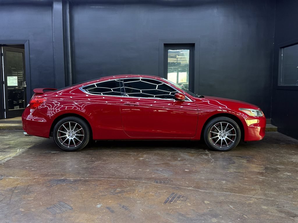 Used 2011 Honda Accord EX image 10