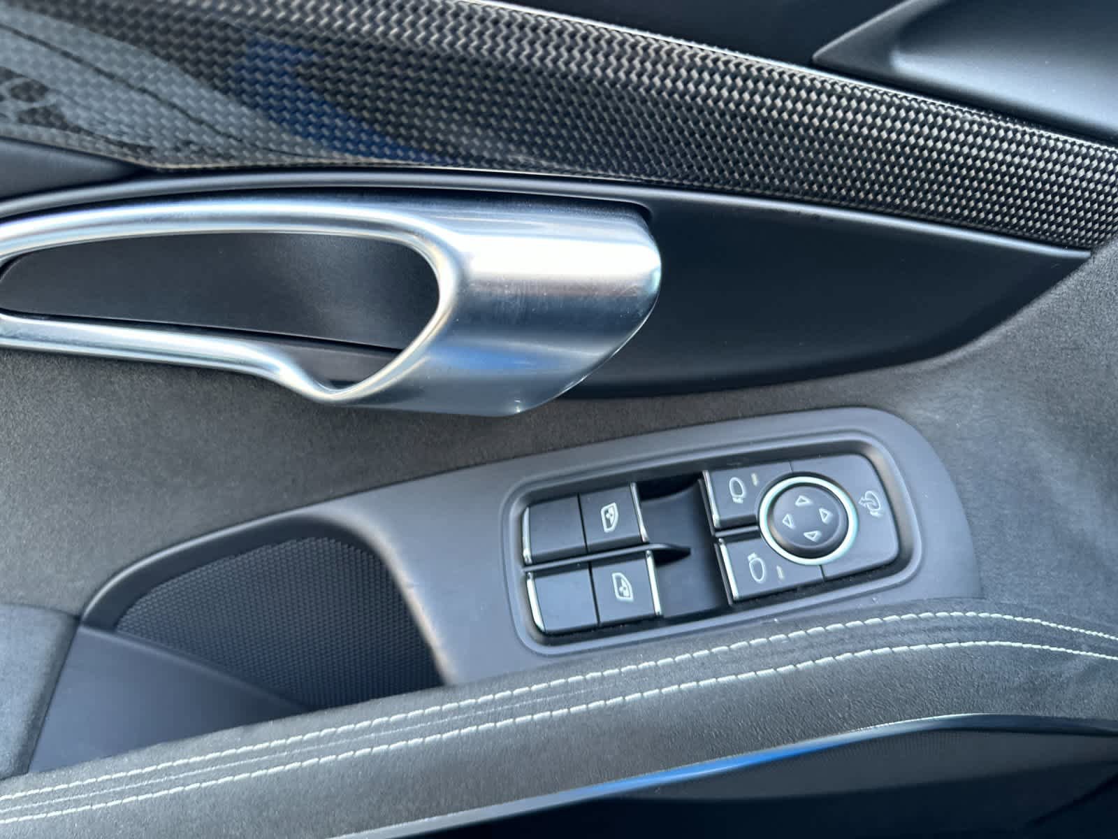 Certified 2024 Porsche 718 Cayman GTS RWD image 11