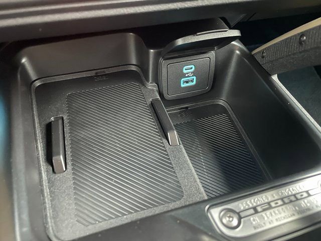 New 2025 Ford Bronco Badlands image 32