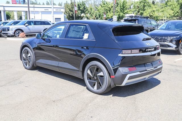 New 2026 Hyundai Ioniq 5 SEL RWD image 2