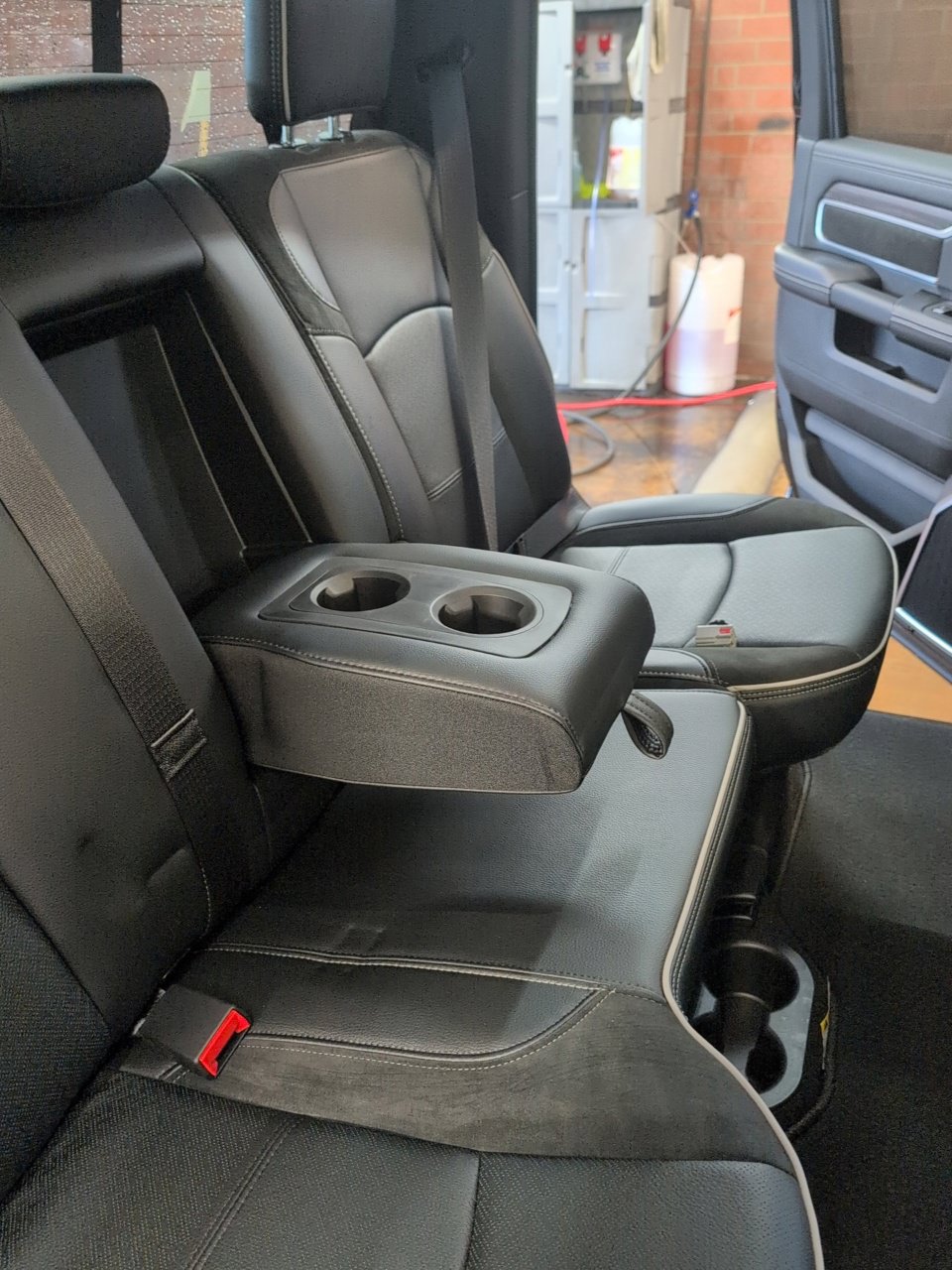 New 2026 RAM 3500 Laramie w/ Sport Appearance Package AWD/4WD image 21