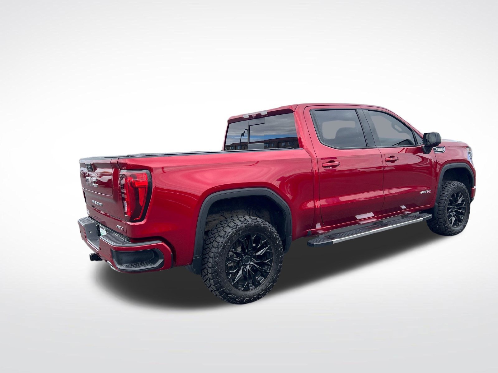 Used 2023 GMC Sierra 1500 AT4 w/ Technology Package AWD/4WD image 3