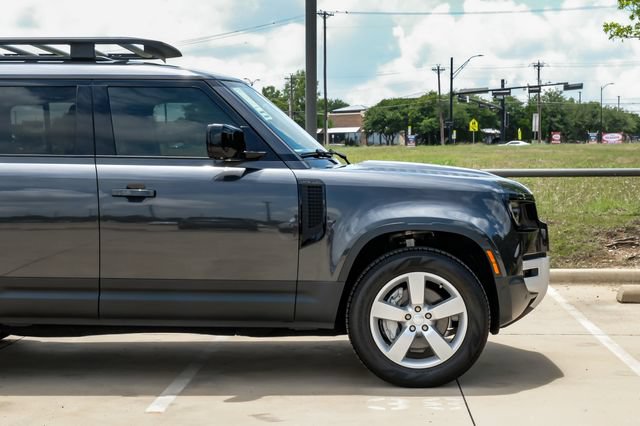 Used 2024 Land Rover Defender 110 S AWD/4WD image 10