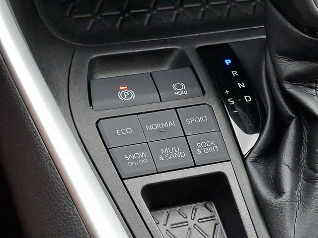 Used 2022 Toyota RAV4 XLE w/ Convenience Package AWD/4WD image 24