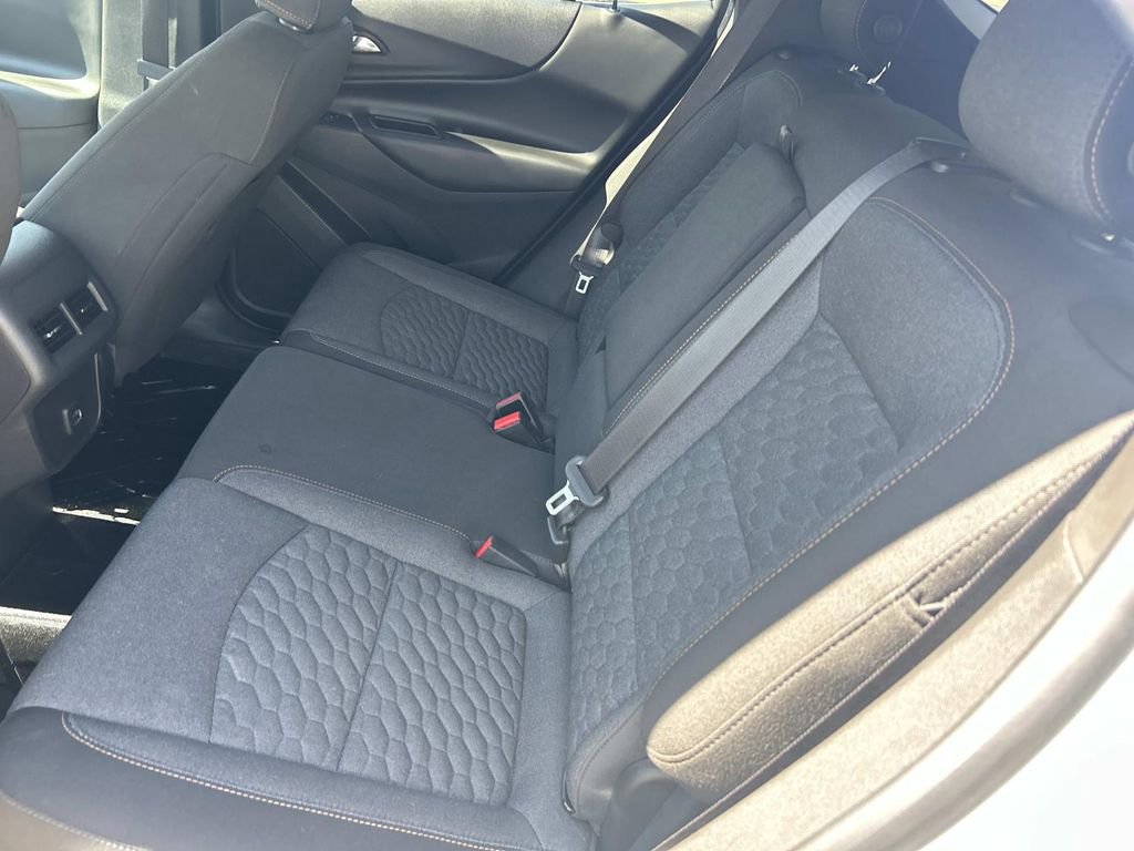 Used 2020 Chevrolet Equinox LT w/ Driver Convenience Package FWD image 23