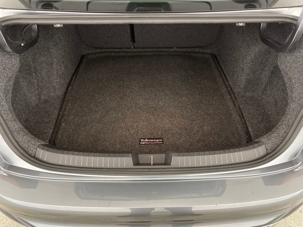 Used 2022 Volkswagen Jetta SEL image 10