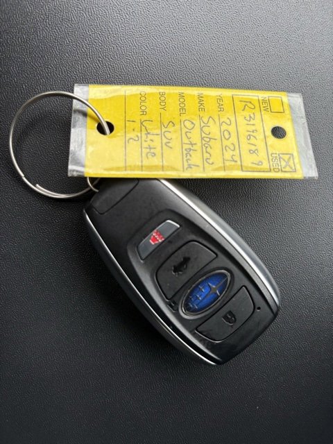 Used 2024 Subaru Outback Limited image 18