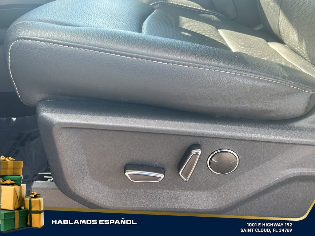 Used 2025 Ford F150 Lariat w/ Equipment Group 502A High image 16