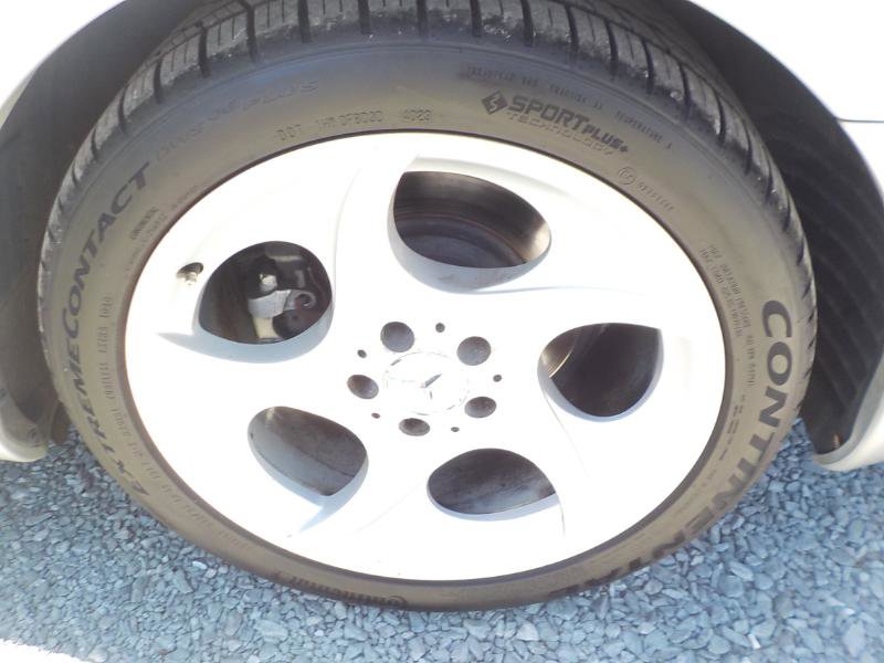 Used 2004 Mercedes-Benz SL 500 w/ AMG Sport Pkg image 24