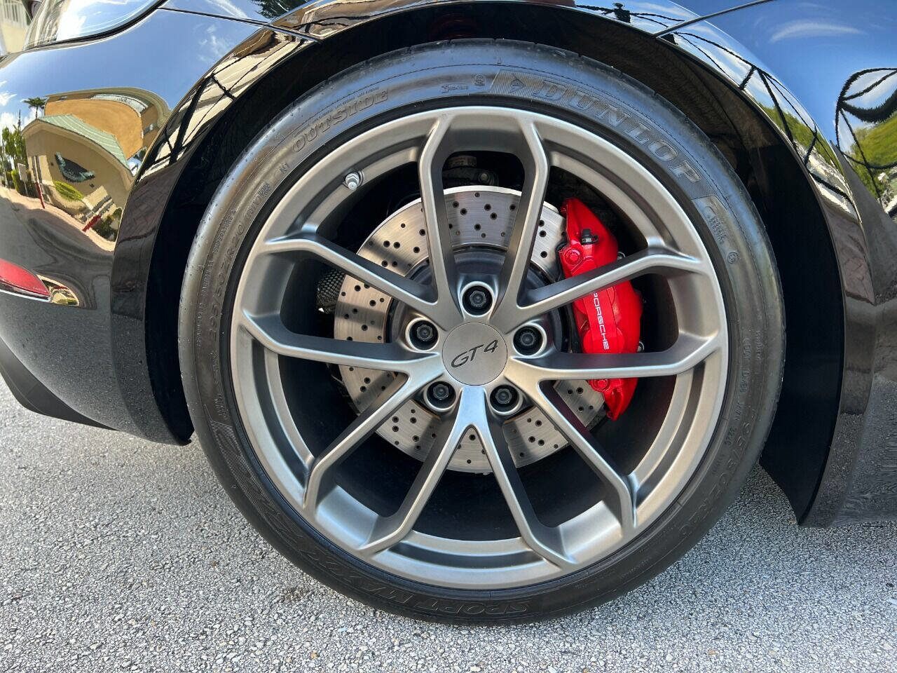 Used 2021 Porsche 718 Cayman GT4 image 21