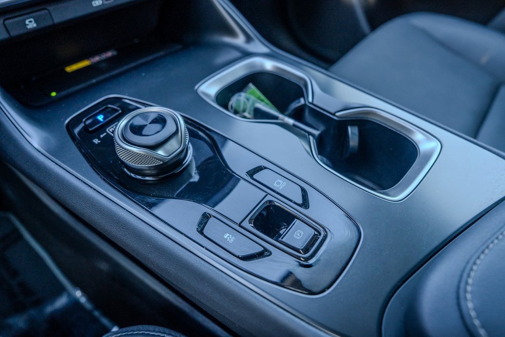 Used 2024 Lexus RZ 300e Premium w/ Accessory Package (Z1) image 12