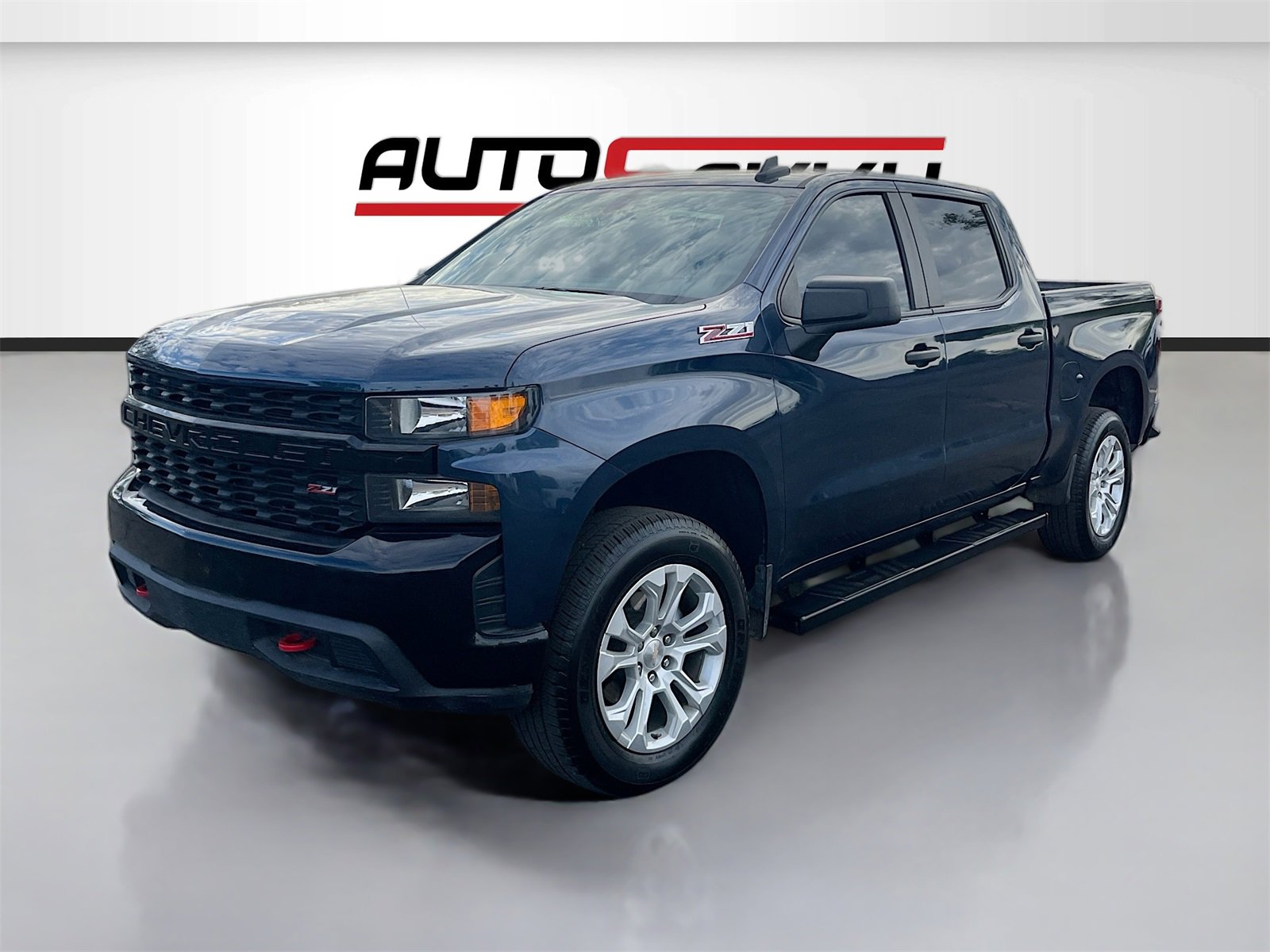 Used 2021 Chevrolet Silverado 1500 Custom Trail Boss image 3