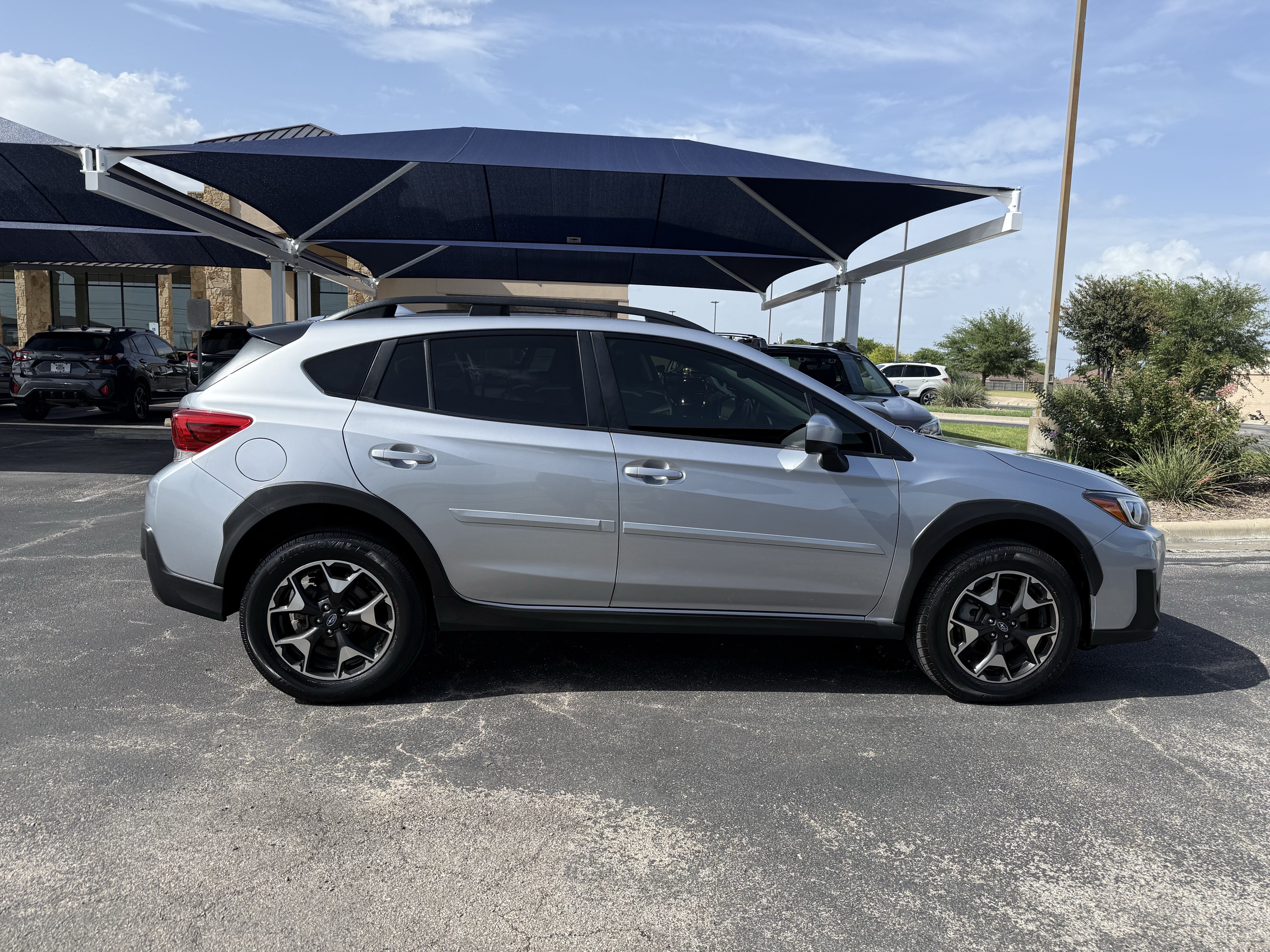 Used 2020 Subaru Crosstrek 2.0i Premium w/ Moonroof Package 1 AWD/4WD image 7