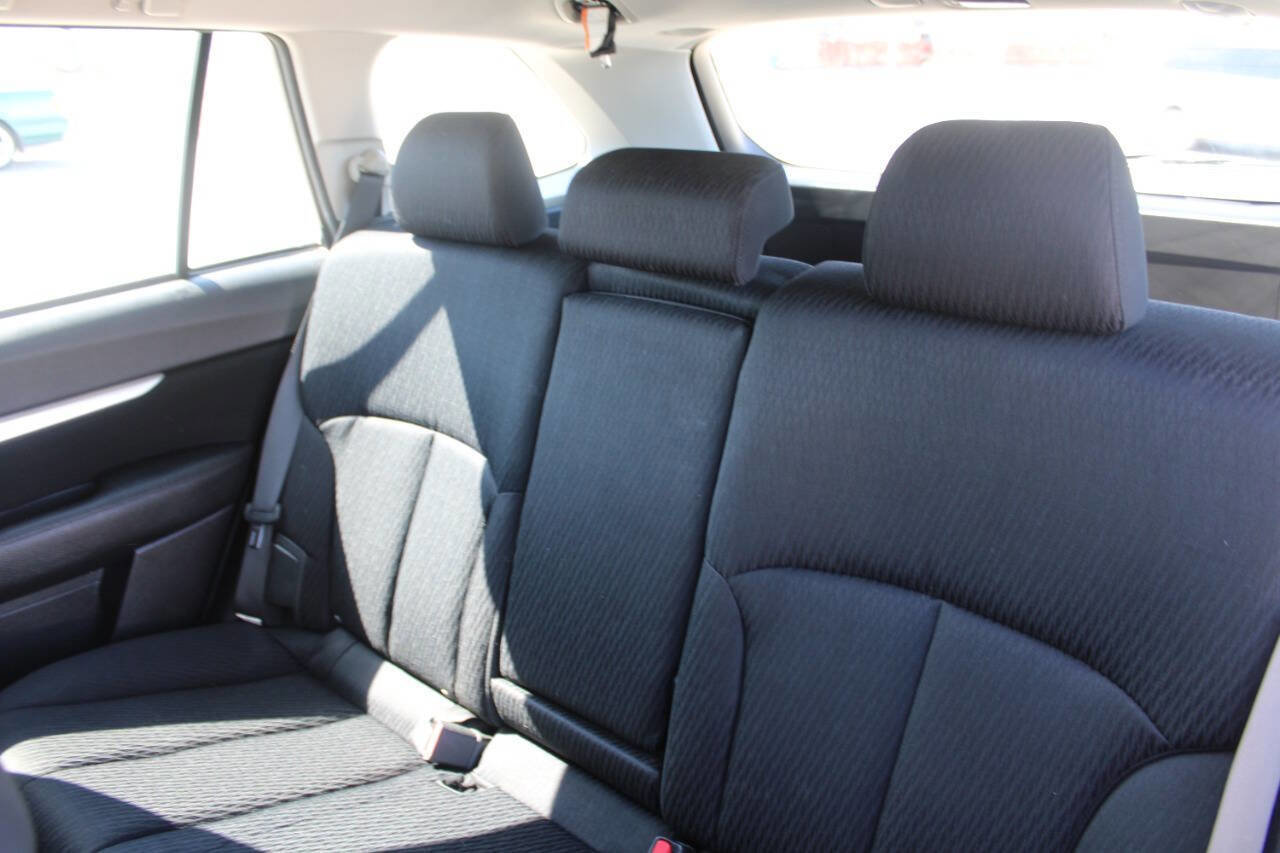 Used 2012 Subaru Outback 2.5i w/ Alloy Wheel Pkg image 17