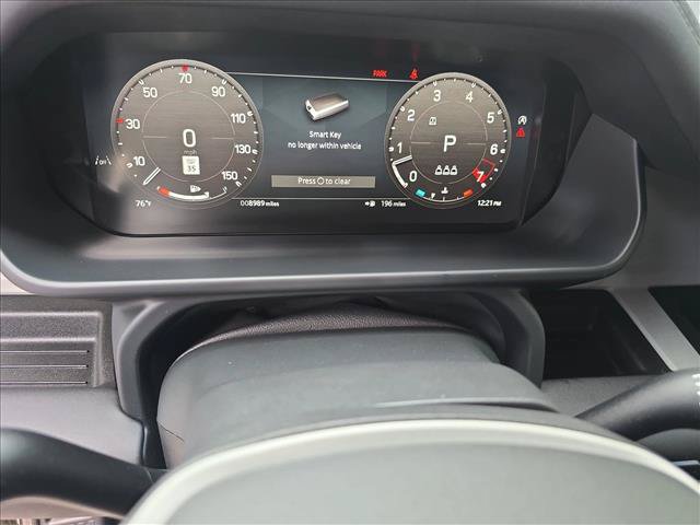 Used 2024 Land Rover Defender 110 X-Dynamic SE AWD/4WD image 19