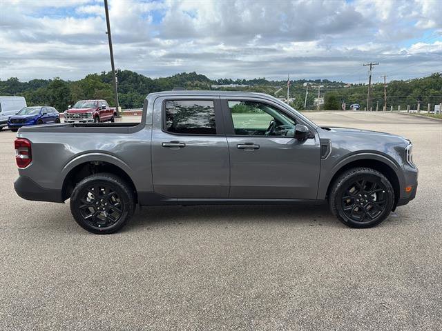 New 2025 Ford Maverick Lariat w/ Black Appearance Package image 5