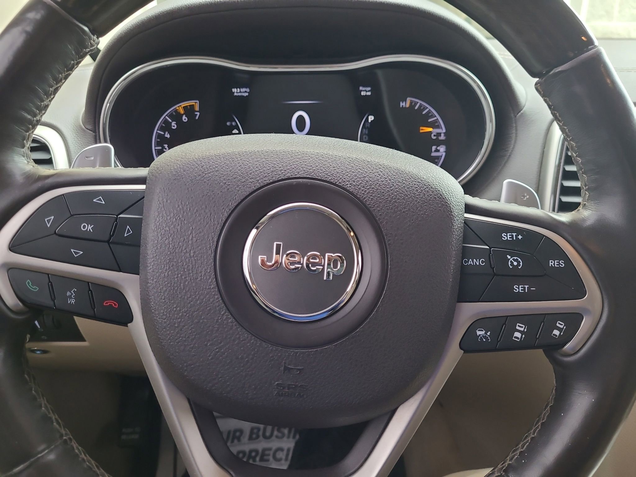 Used 2015 Jeep Grand Cherokee Overland w/ Advanced Technology Group image 14