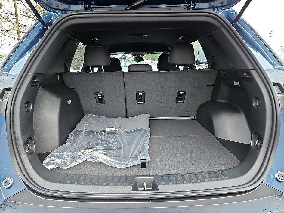 New 2026 Chevrolet Equinox LT image 11