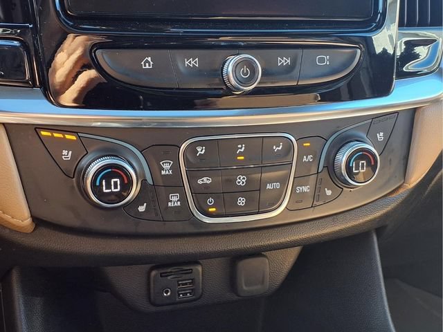 Certified 2023 Chevrolet Traverse Premier FWD image 9