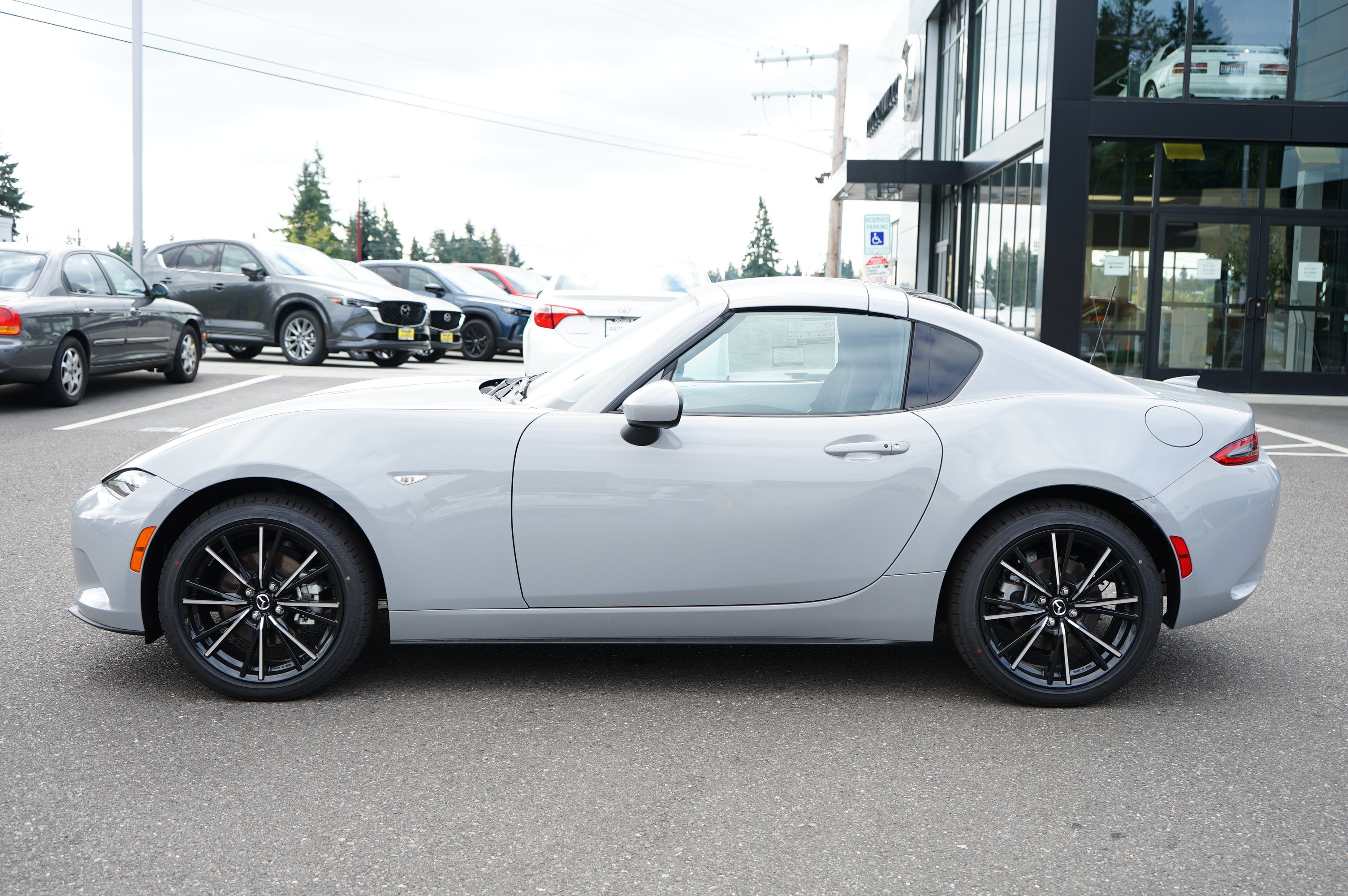 New 2026 MAZDA MX-5 Miata RF Grand Touring w/ Weather Package RWD image 8