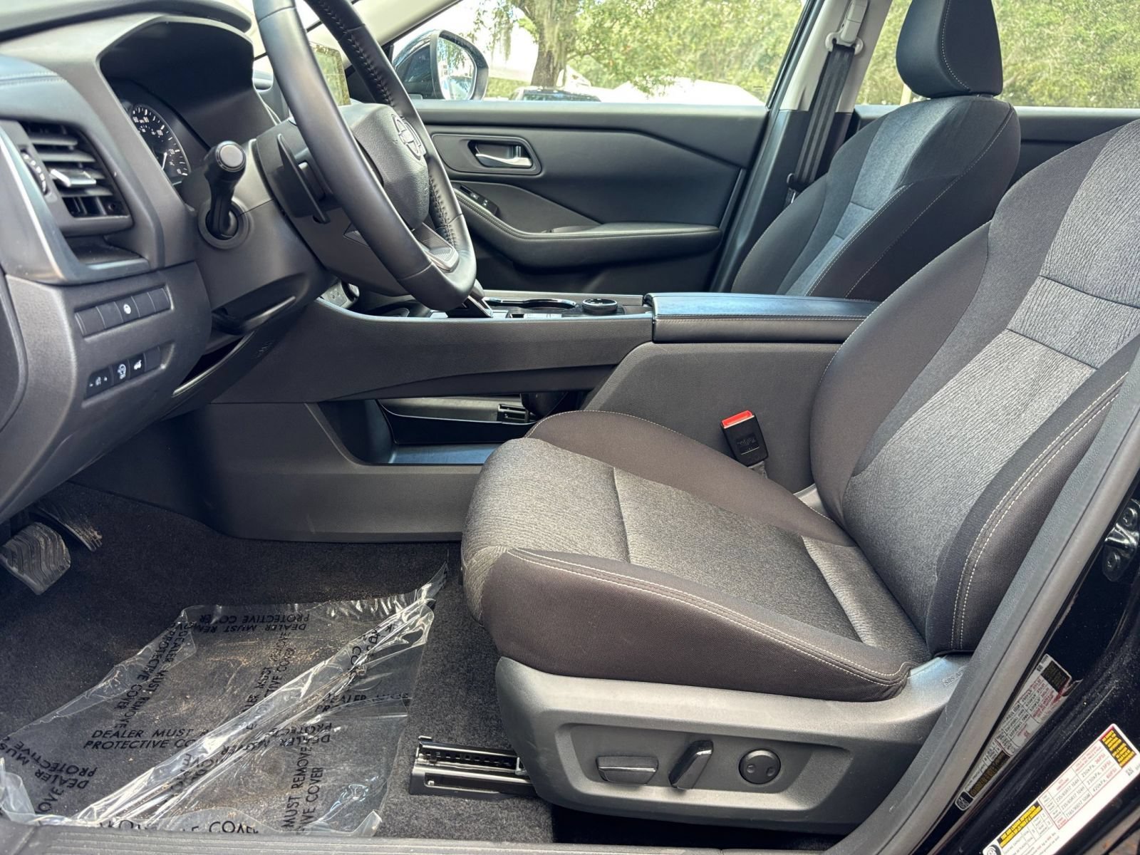 Used 2026 Nissan Rogue SV AWD/4WD image 26