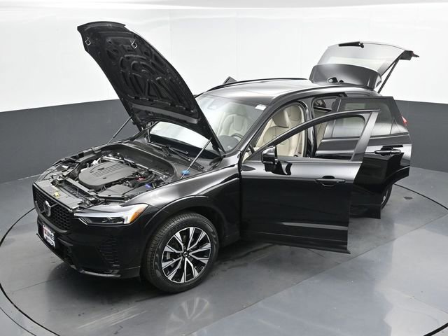 Used 2023 Volvo XC60 B5 Plus w/ Protection Package Premier image 64