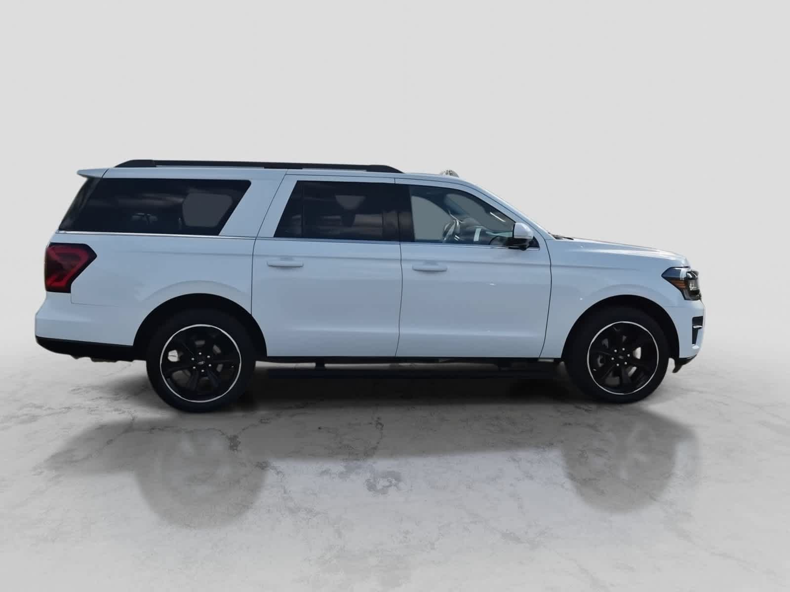 Used 2023 Ford Expedition Max Limited AWD/4WD image 9