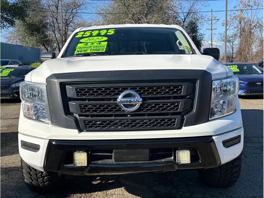 Used 2022 Nissan Titan S w/ S Utility Package image 2