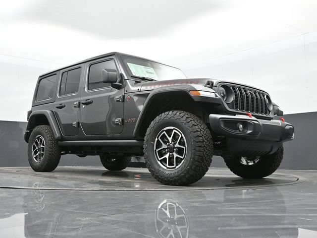 Used 2024 Jeep Wrangler Unlimited Rubicon w/ Technology Group AWD/4WD image 41