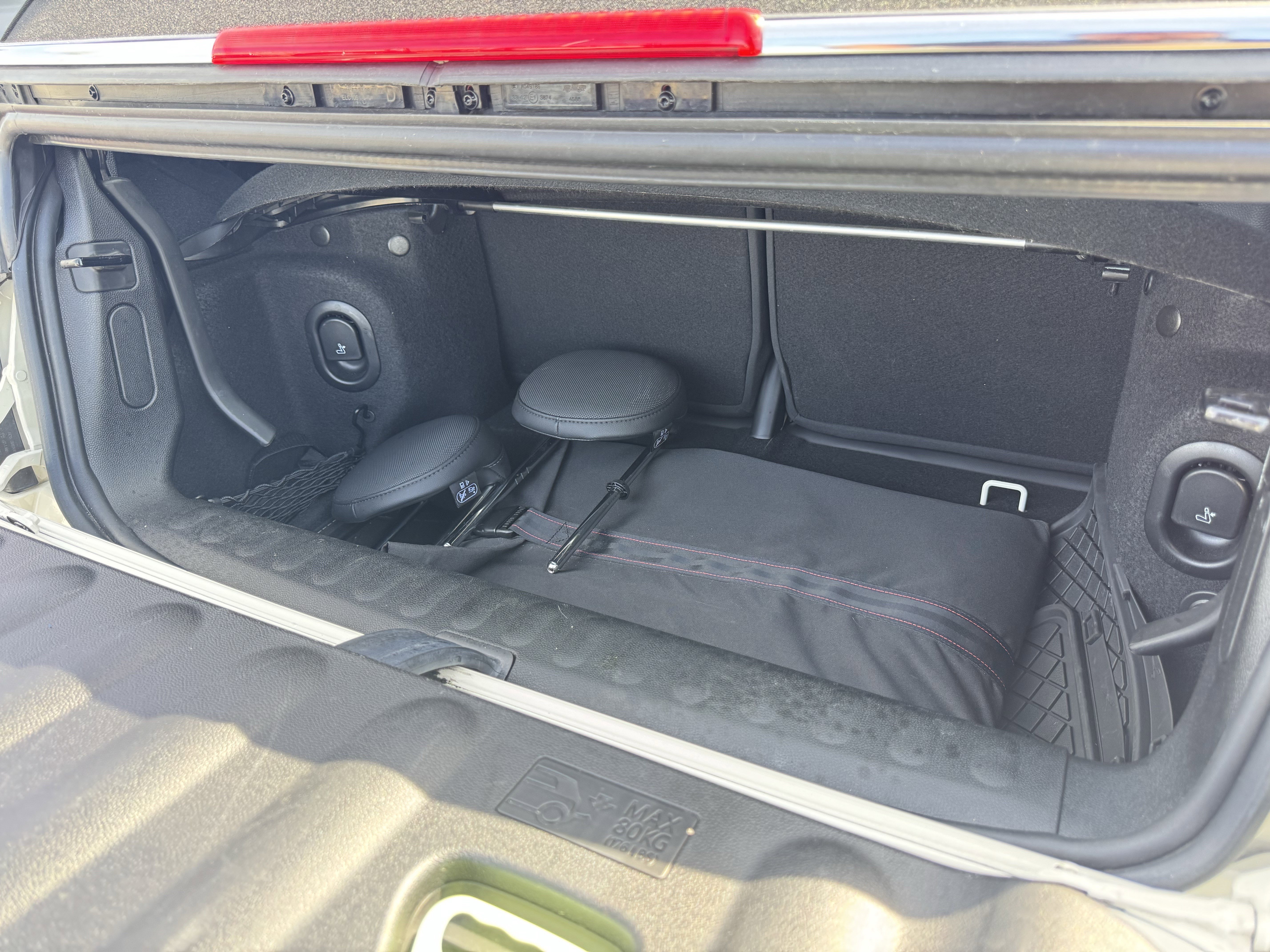 Used 2023 MINI Cooper S image 38
