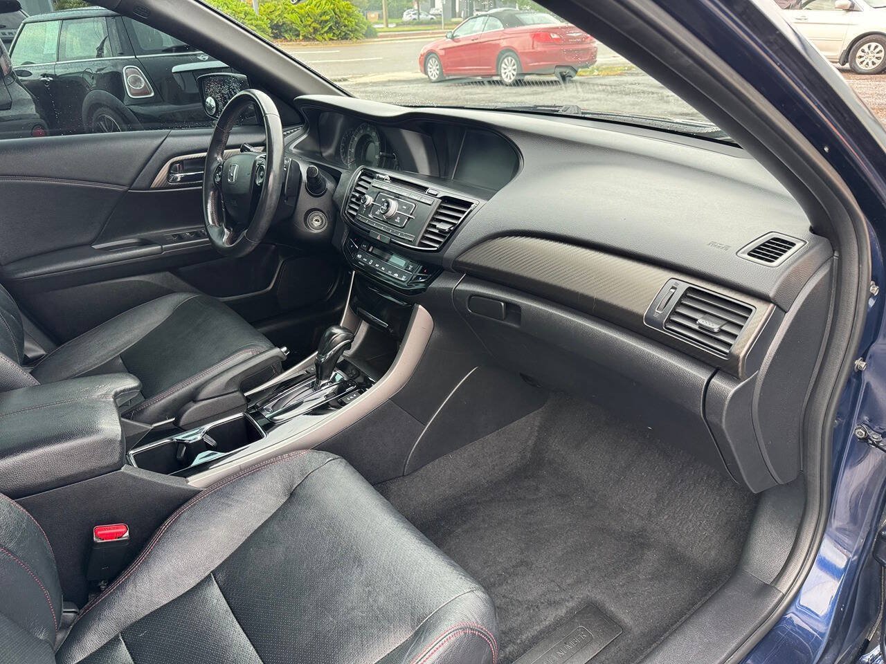 Used 2017 Honda Accord Sport Special Edition image 17