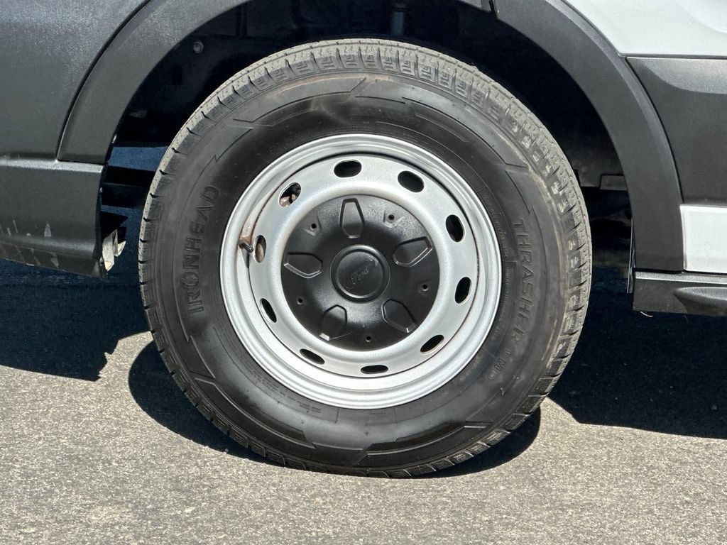 Certified 2023 Ford Transit 250 Medium Roof RWD image 24
