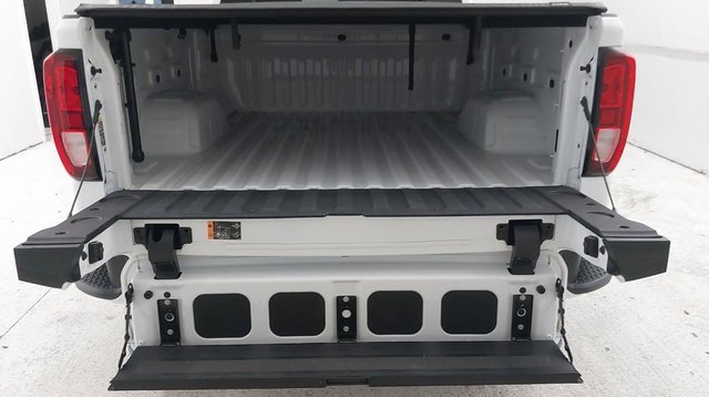 Used 2022 GMC Sierra 1500 Elevation image 8