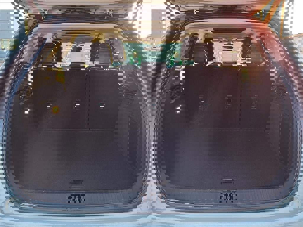 Used 2023 Lincoln Nautilus Reserve w/ Equipment Group 201A image 9