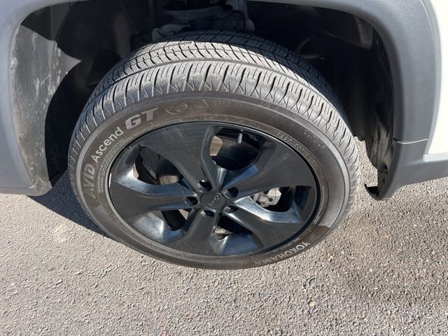 Used 2020 Jeep Compass Latitude AWD/4WD image 19