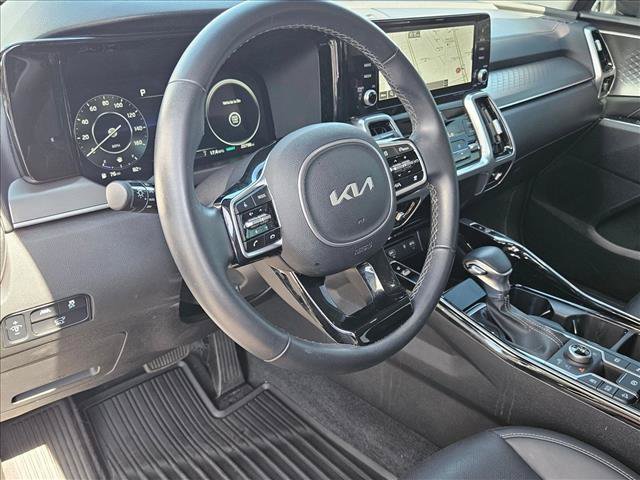 Used 2023 Kia Sorento SX AWD/4WD image 10