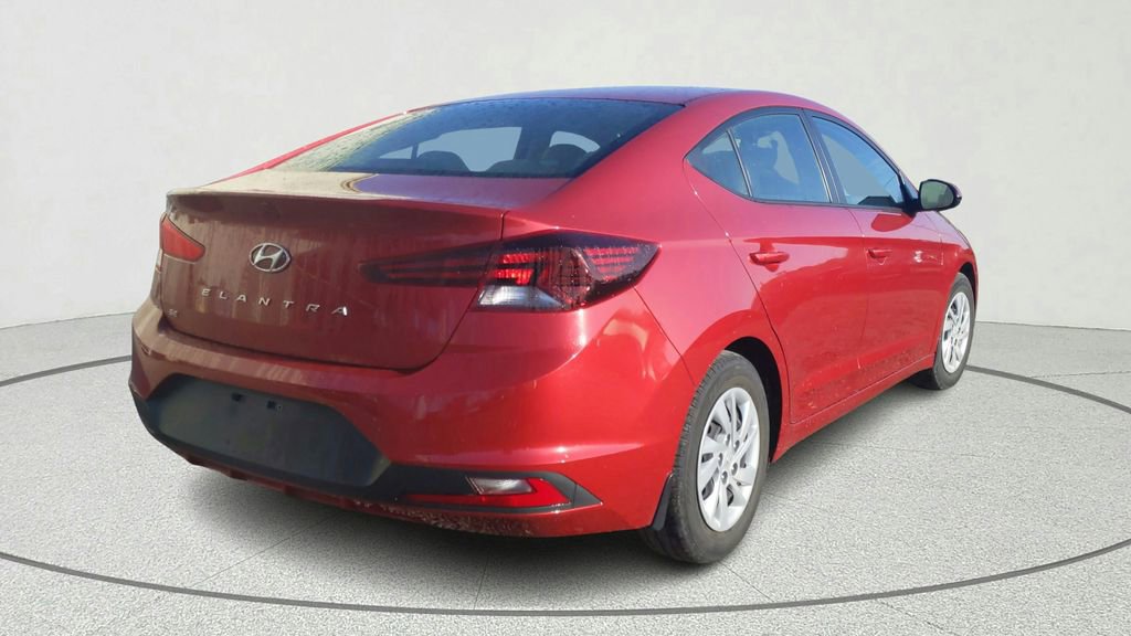 Used 2020 Hyundai Elantra SE image 6