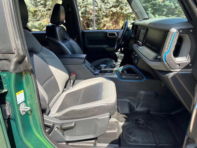 Used 2023 Ford Bronco Black Diamond AWD/4WD image 35