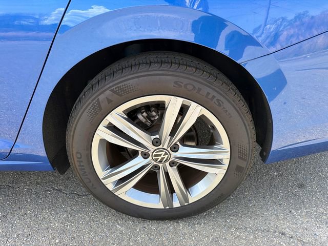 Used 2024 Volkswagen Jetta SE image 19