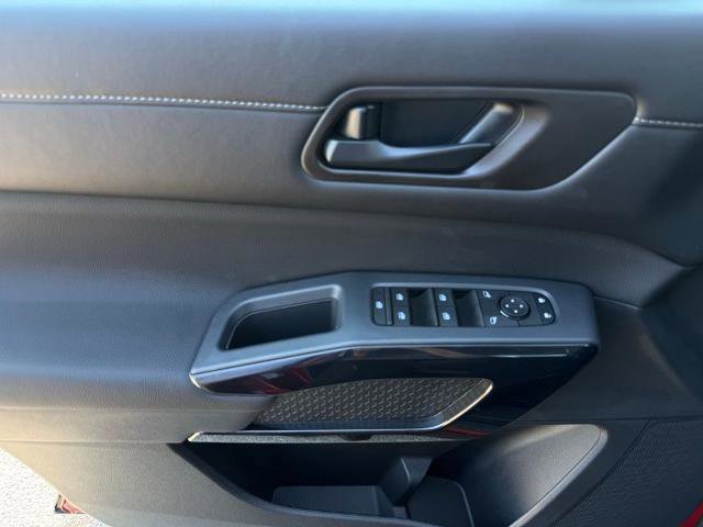 New 2026 Nissan Pathfinder SV image 19