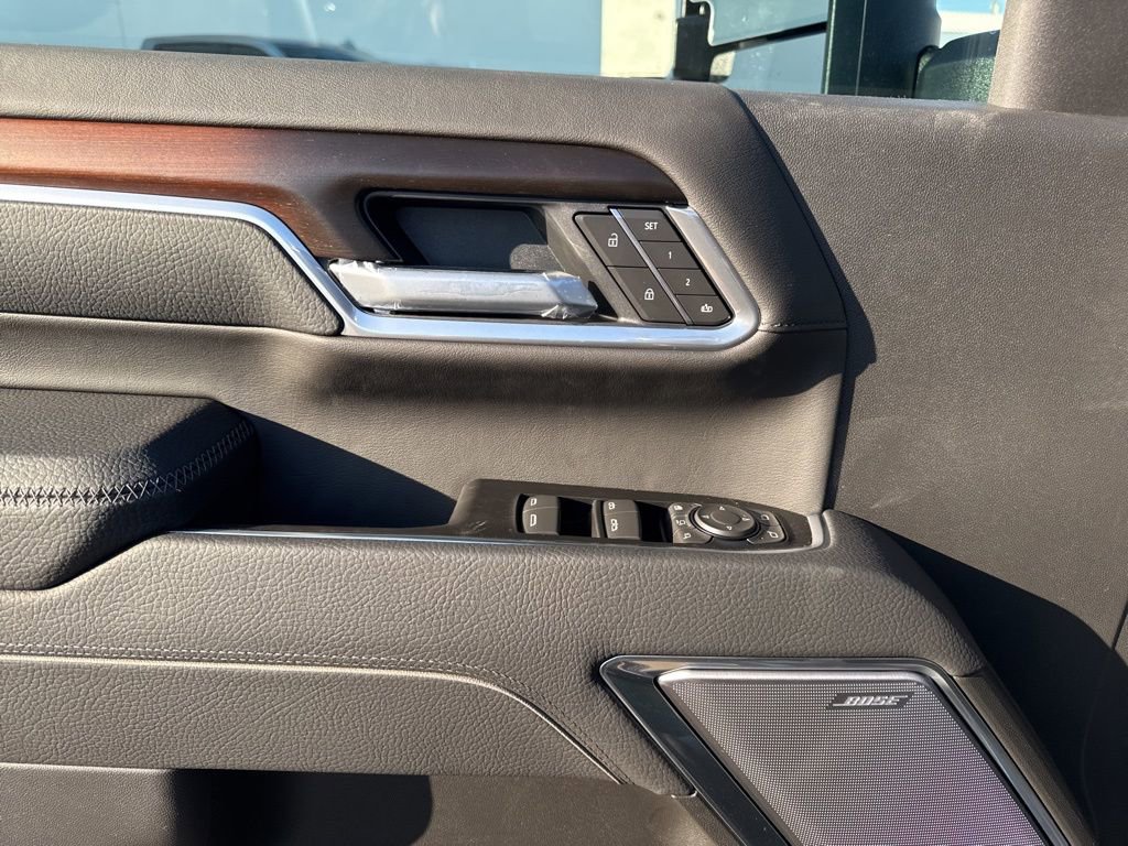 New 2026 GMC Sierra 2500 Denali w/ Denali Reserve Package image 13