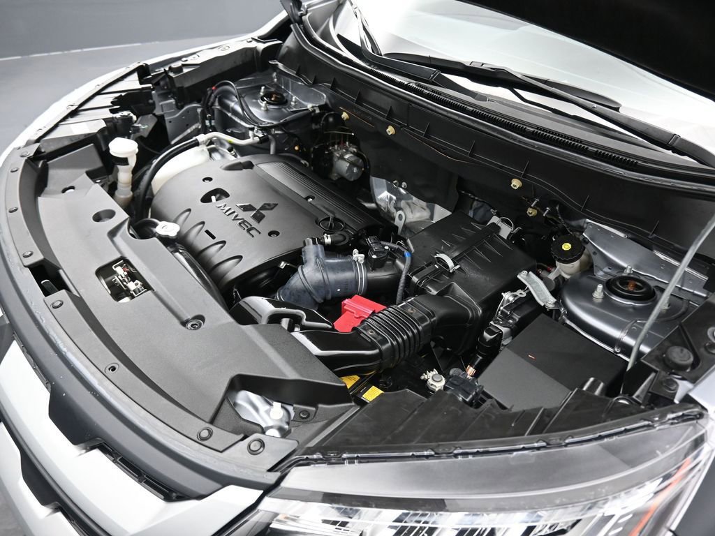 Used 2023 Mitsubishi Outlander Sport ES image 38