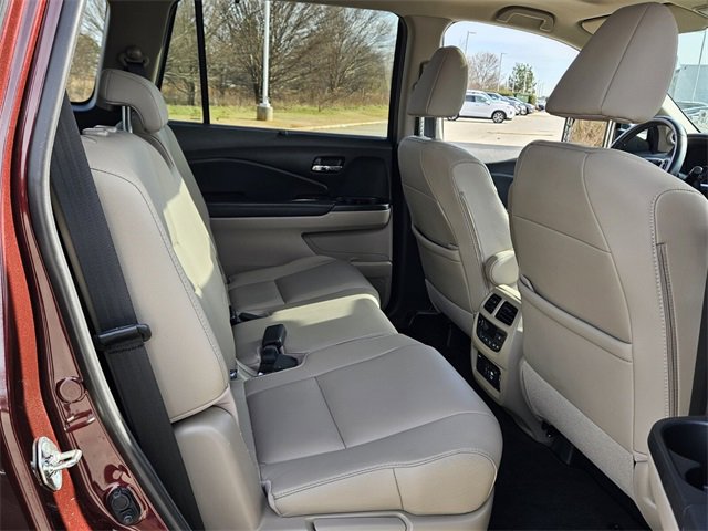 Used 2019 Honda Pilot Touring image 17