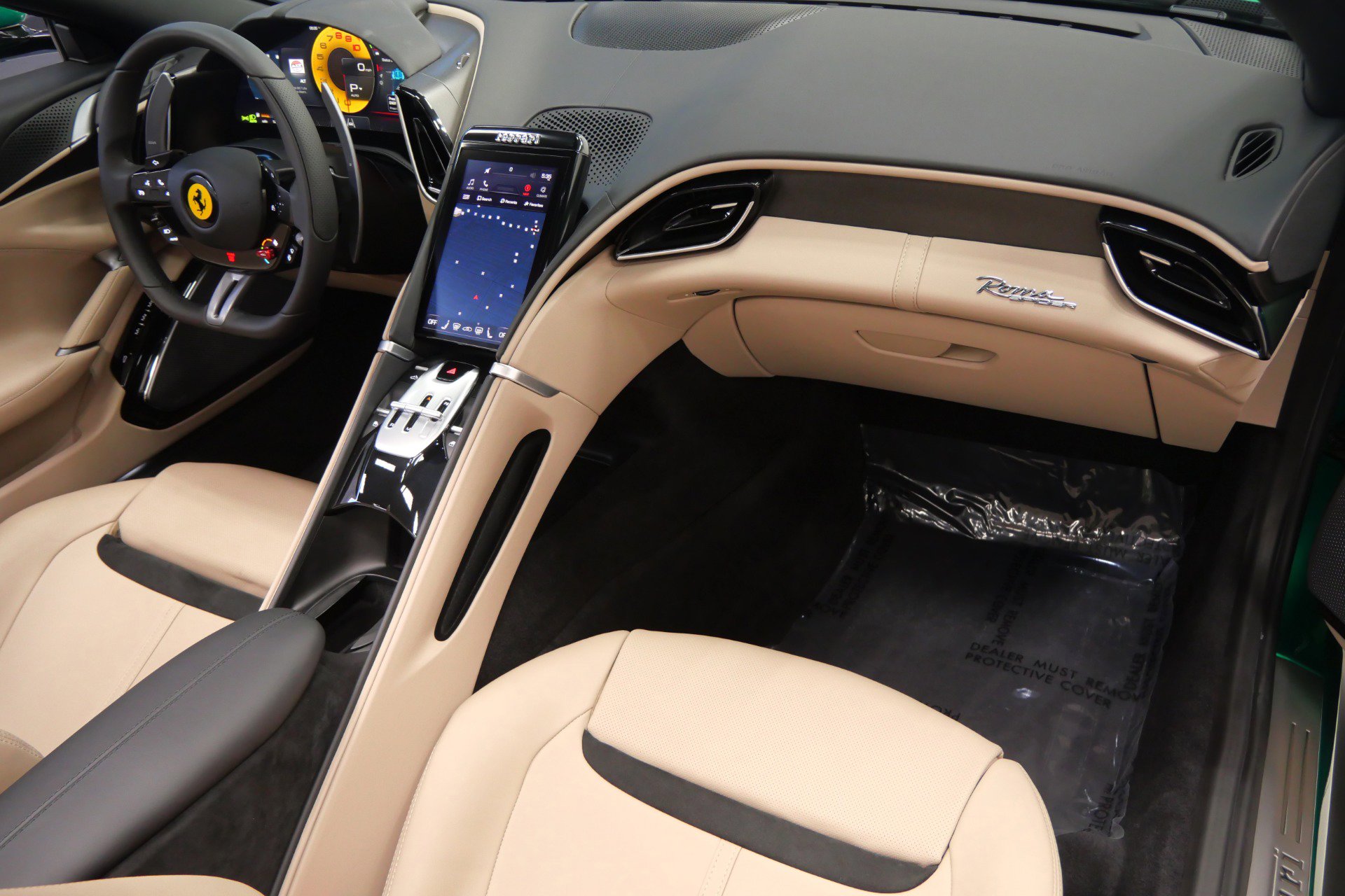 Used 2024 Ferrari Roma Spider image 13