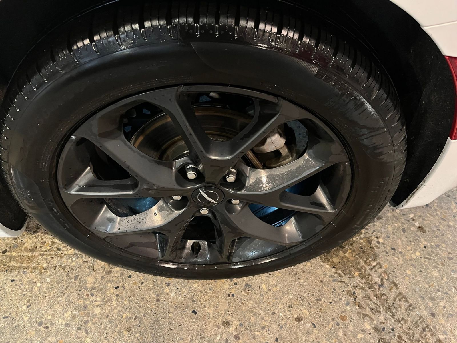 Used 2025 Chrysler Pacifica Limited FWD image 34