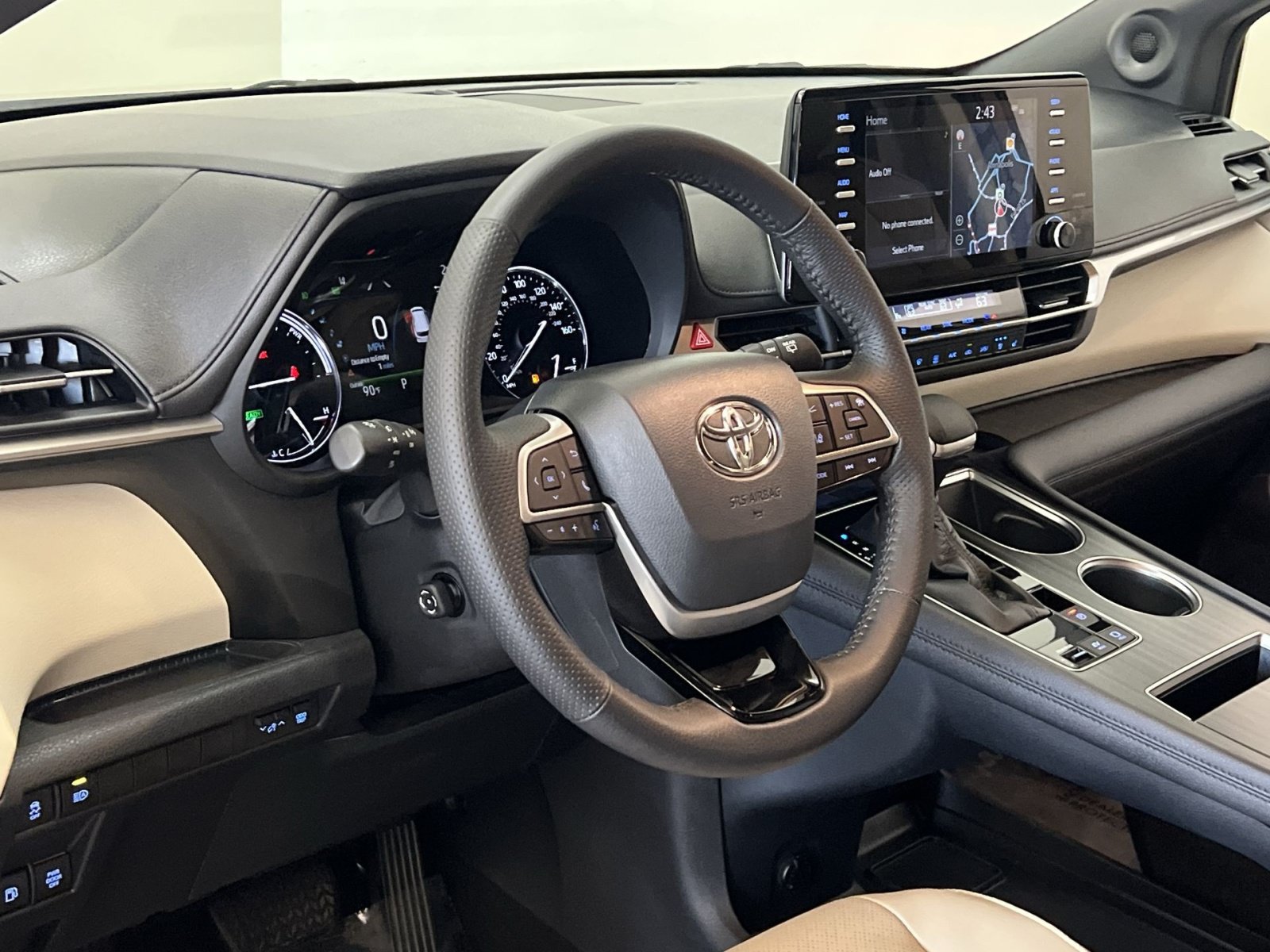 Used 2021 Toyota Sienna Limited FWD image 15
