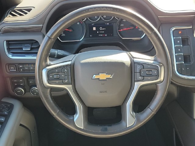 Used 2021 Chevrolet Suburban LT w/ LT Signature Plus Package AWD/4WD image 10