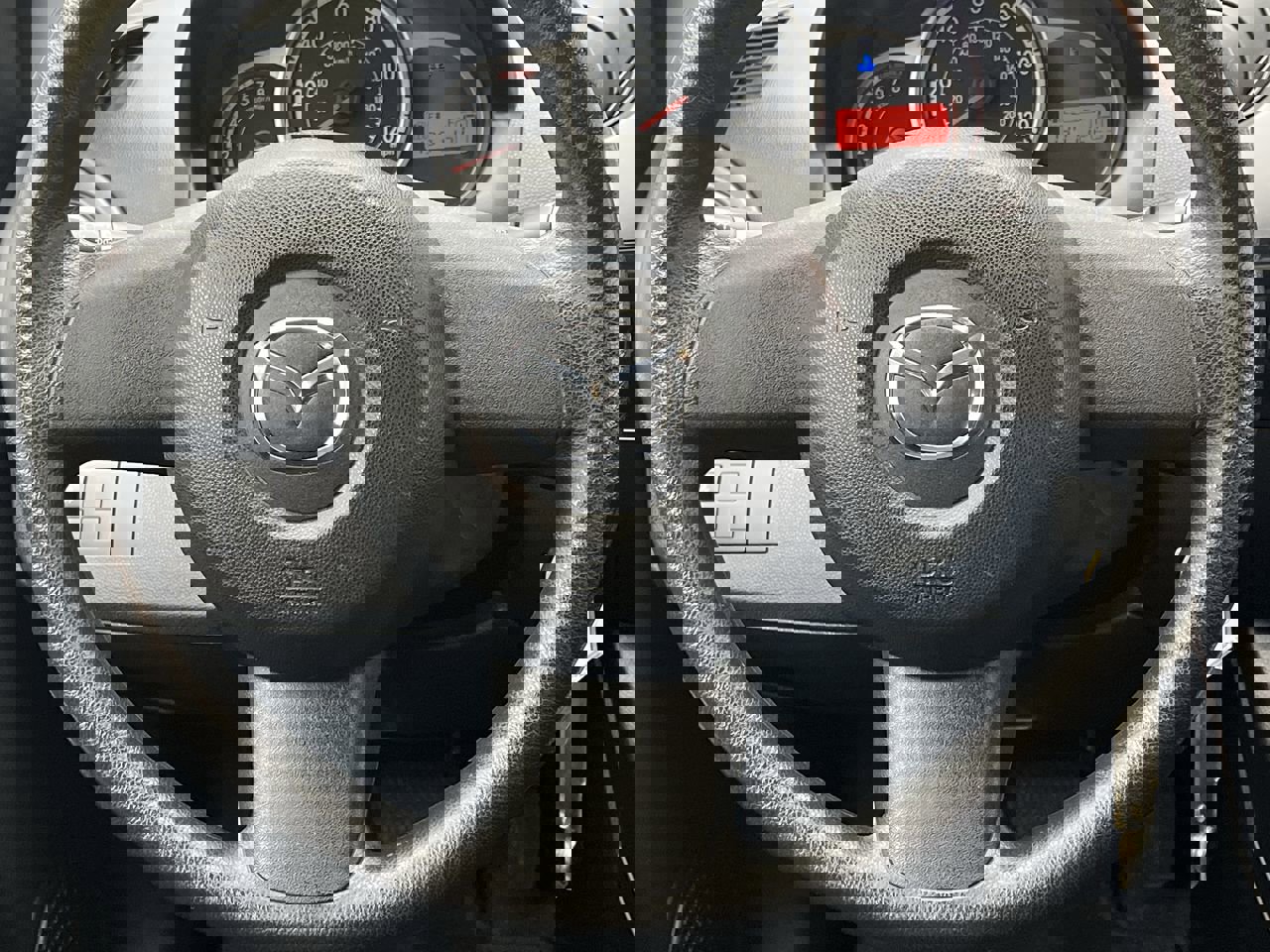 Used 2012 MAZDA MAZDA2 Sport image 11